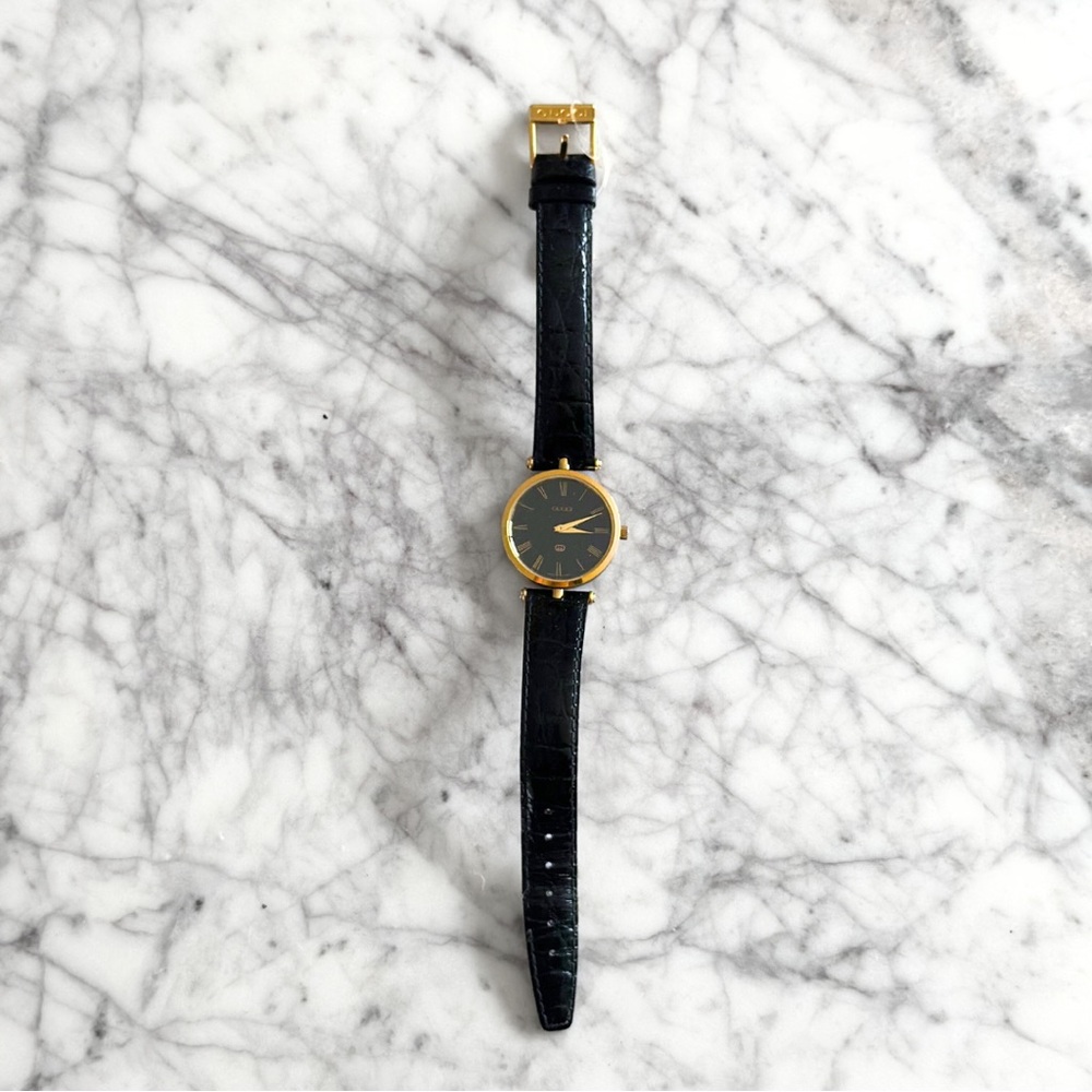 Vintage Unisex Authentic Working Gucci Watch